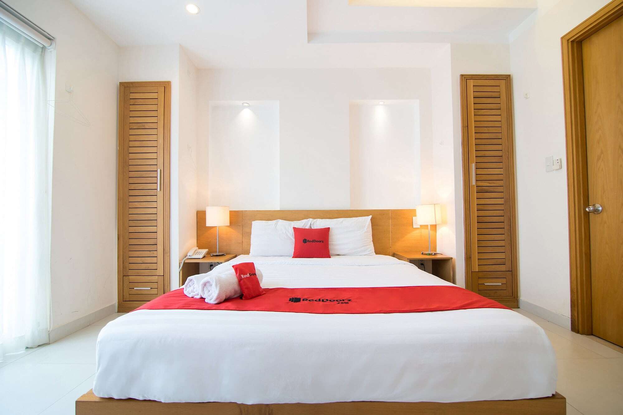 Reddoorz Plus Near Secc D7 Ho Chi Minh City Bagian luar foto
